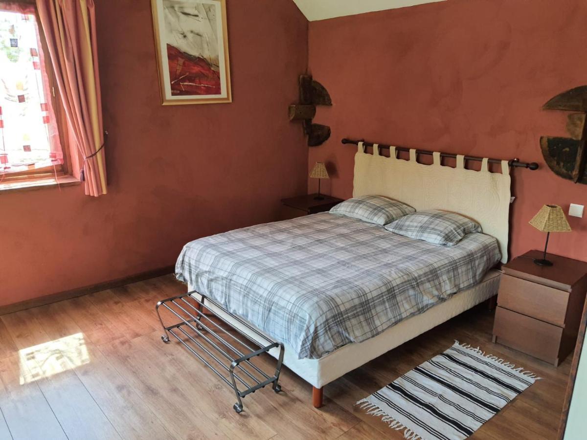Bed and Breakfast La Parenthese Saint-Genix-sur-Guiers Экстерьер фото