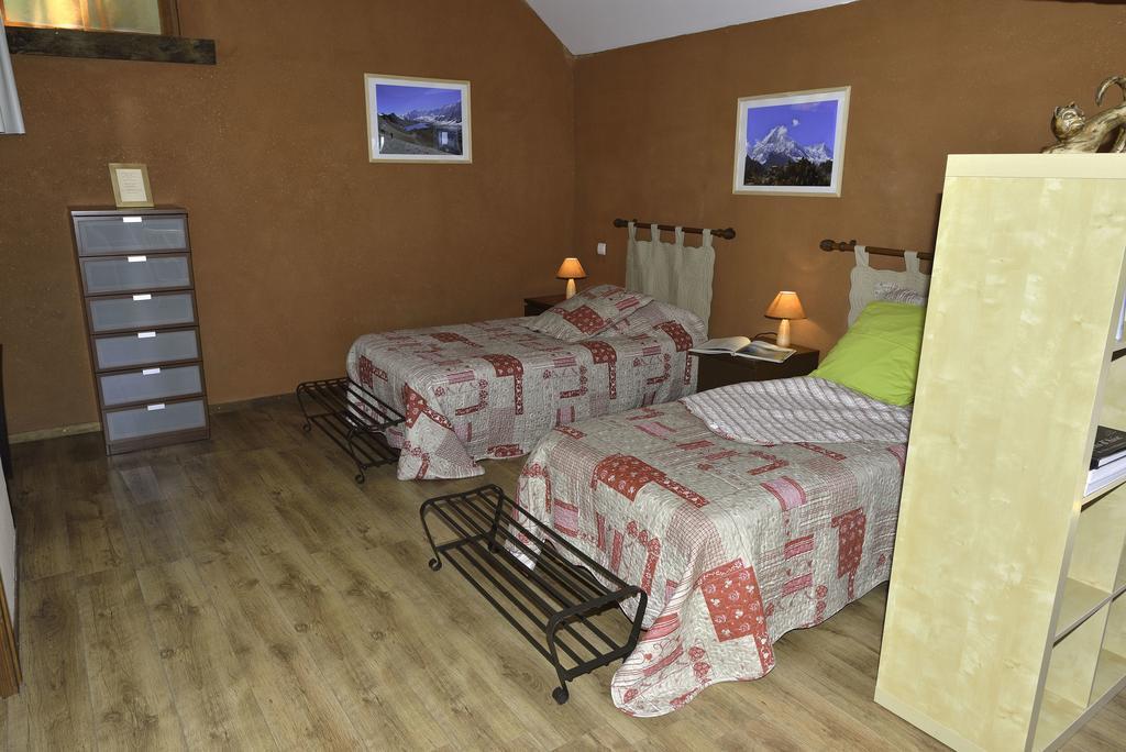Bed and Breakfast La Parenthese Saint-Genix-sur-Guiers Экстерьер фото